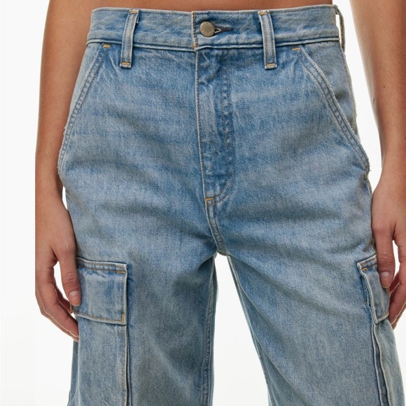 Aritzis- The '90s Millie Hi-Rise Cargo Jean. Size 27 - Picture 4 of 10